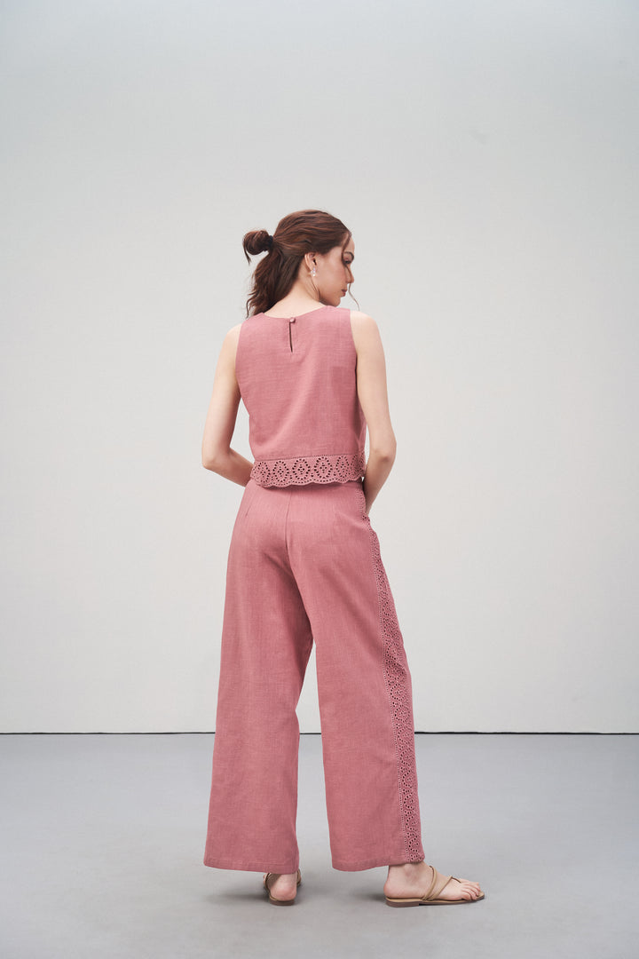 Women Crop Top 100% Cotton Dark Pink Scalloped Embroidery Lace Hem Sleeveless Top For Ladies Model Back View | Tea Rose Cotton Sleeveless Crop Top With Scalloped Embroidery