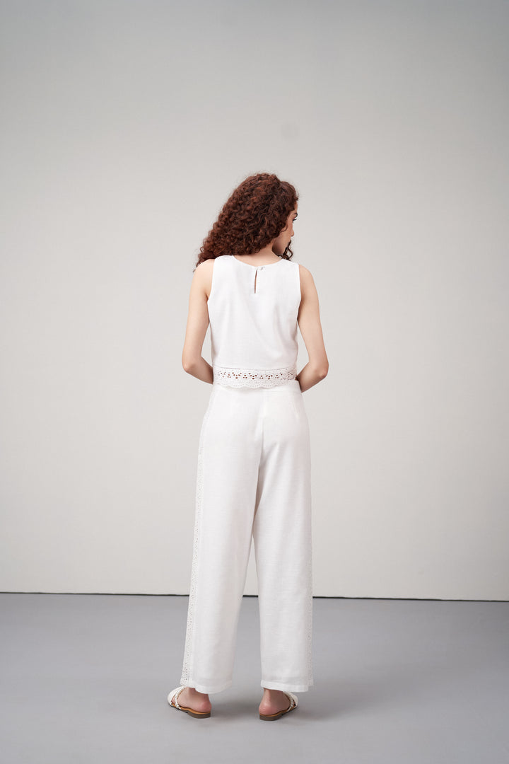 Women Crop Top 100% Cotton White Color Scalloped Embroidery Lace Hem Sleeveless Crop Top For Ladies Model Back View | White Cotton Sleeveless Crop Top With Scalloped Embroidery