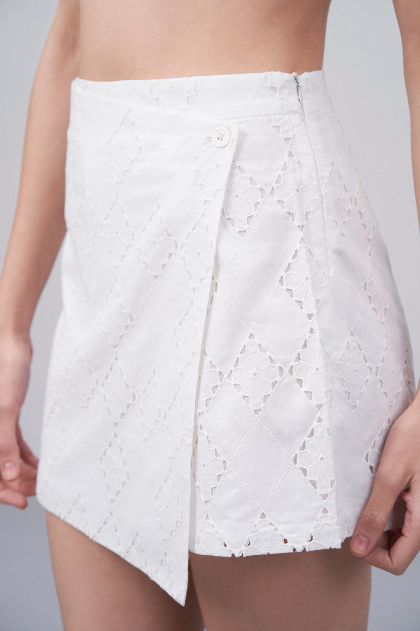 Cotton Eyelet Embroidery Side Zip Wrap Front Skort Skirt For Women Ladies Light White Color Close Side View | High Waist White Embroidered Skort For Women