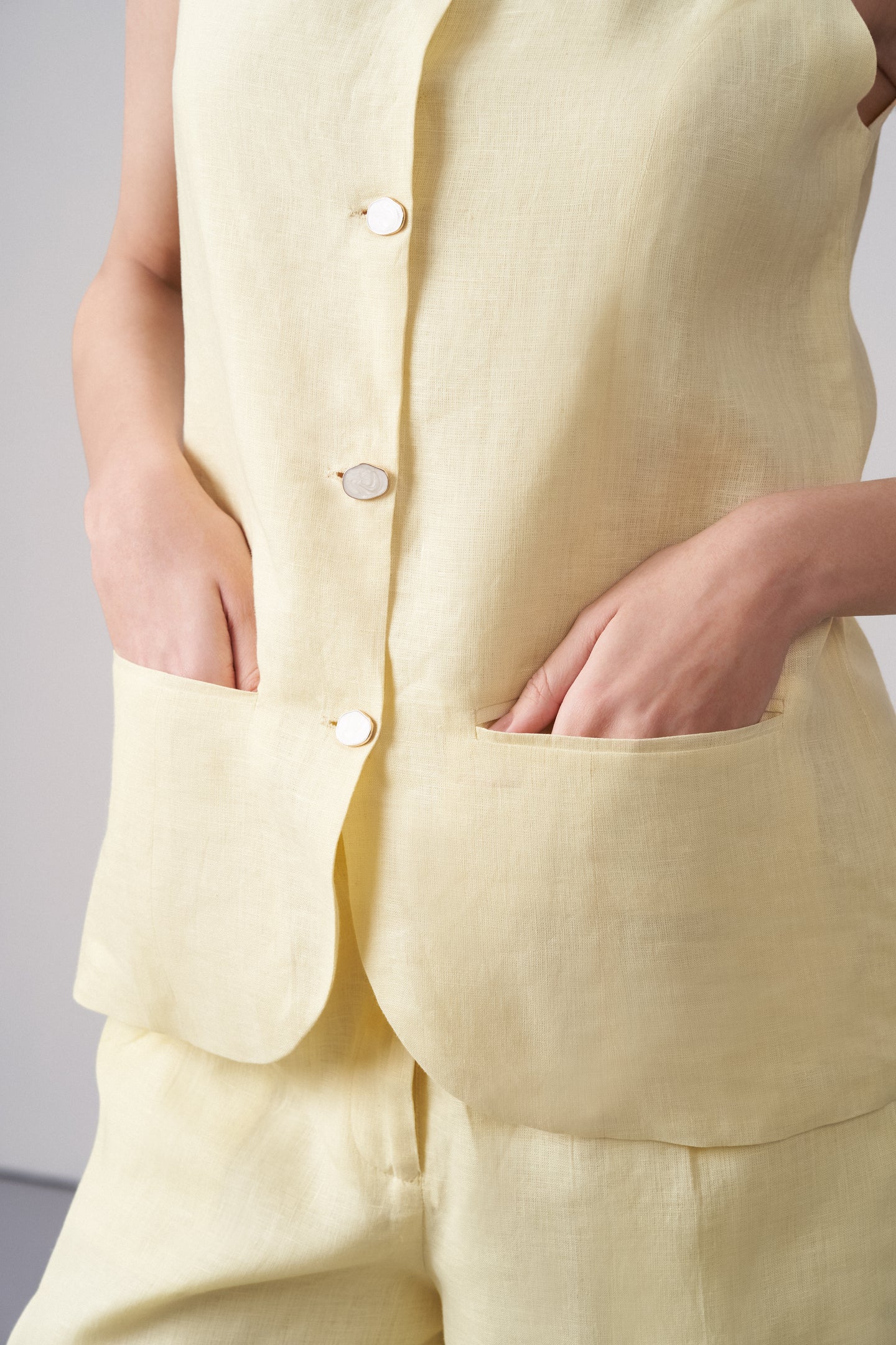 Golden Dune Linen Waistcoat For Women – Stylish Button-front Vest | Linen Buttoned Waistcoat For Fornt  Two Pocket Model View