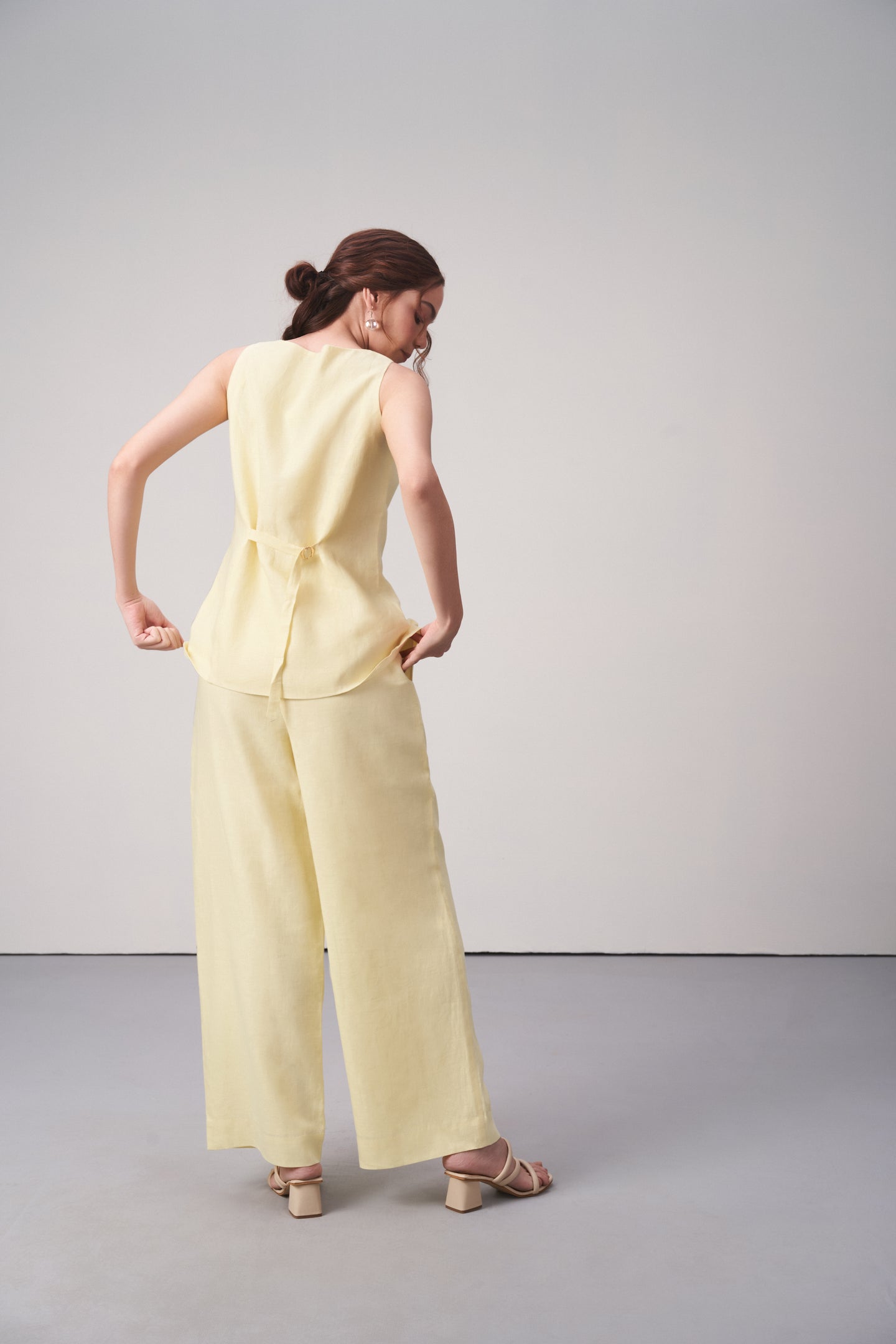 Golden Dune Linen Waistcoat For Women – Stylish Button-front Vest | Linen Buttoned Waistcoat For Full Back Model View