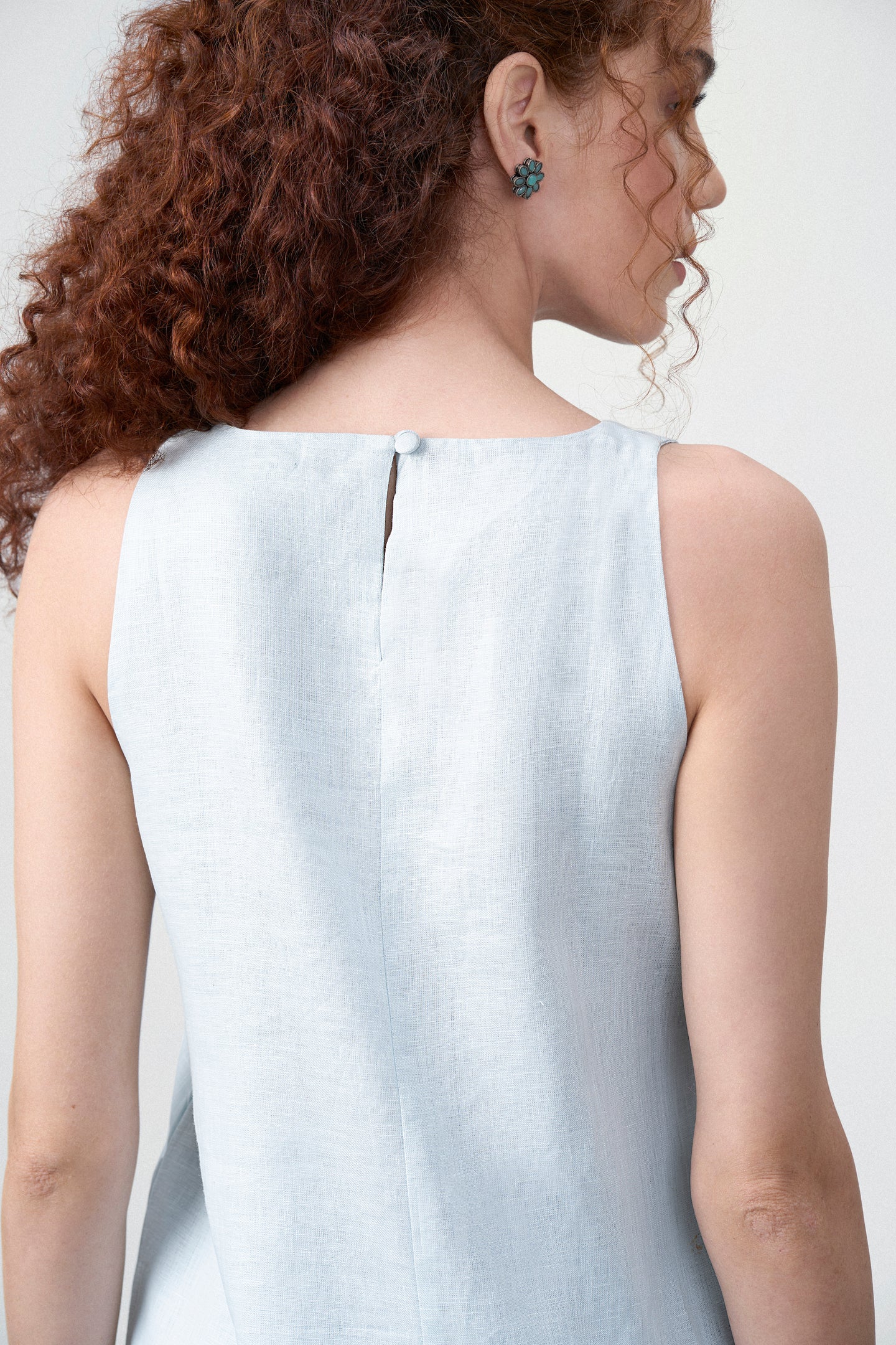 Women Ladies Linen Sleeveless Short Mini Dress Light Blue Color Back View | Women’s Linen Boat Neck Sleeveless Mini Dress | Front Side View Linen Shift Dress