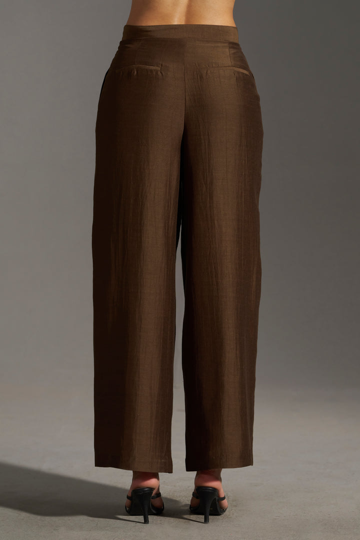 WIDE LEG PLEATED TROUSERS