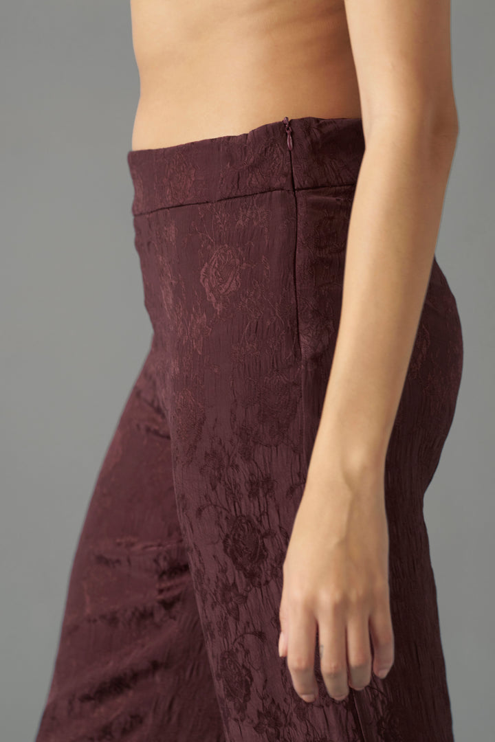 CRINKLED JACQUARD STRAIGHT TROUSERS