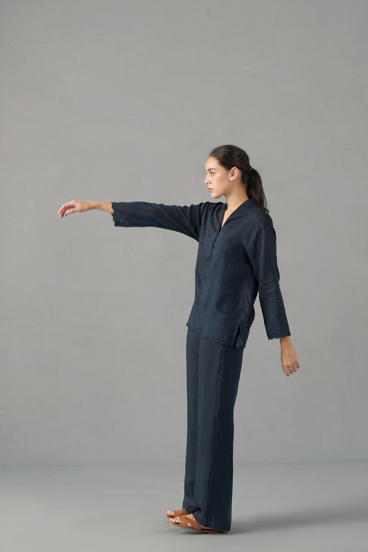 WOMEN  NAVY BLUE EMBROIDERED SCALLOPED HEM TOP | LEFTSIDE VIEW