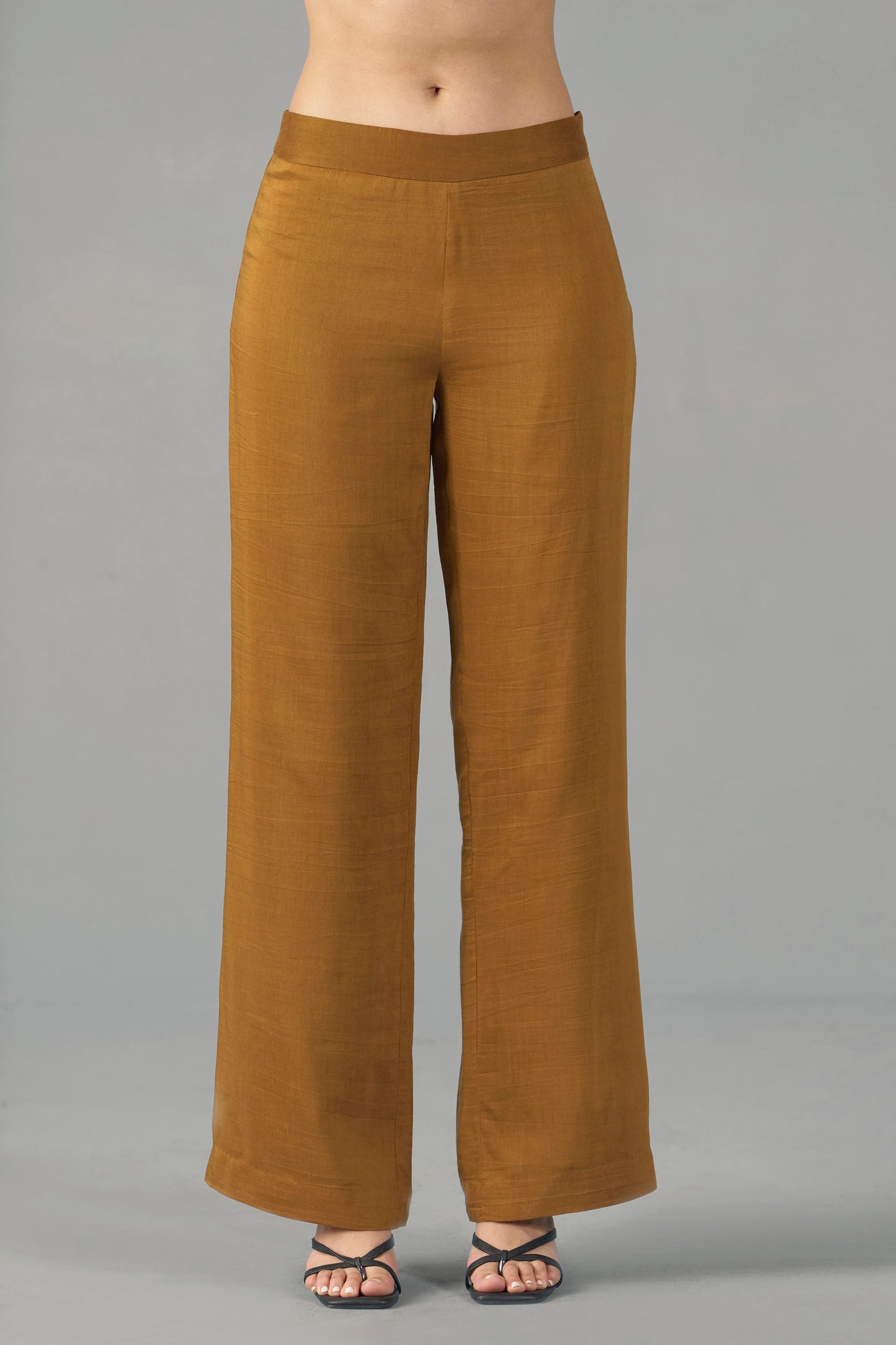Mustard straight fit trousers | frontside full view
