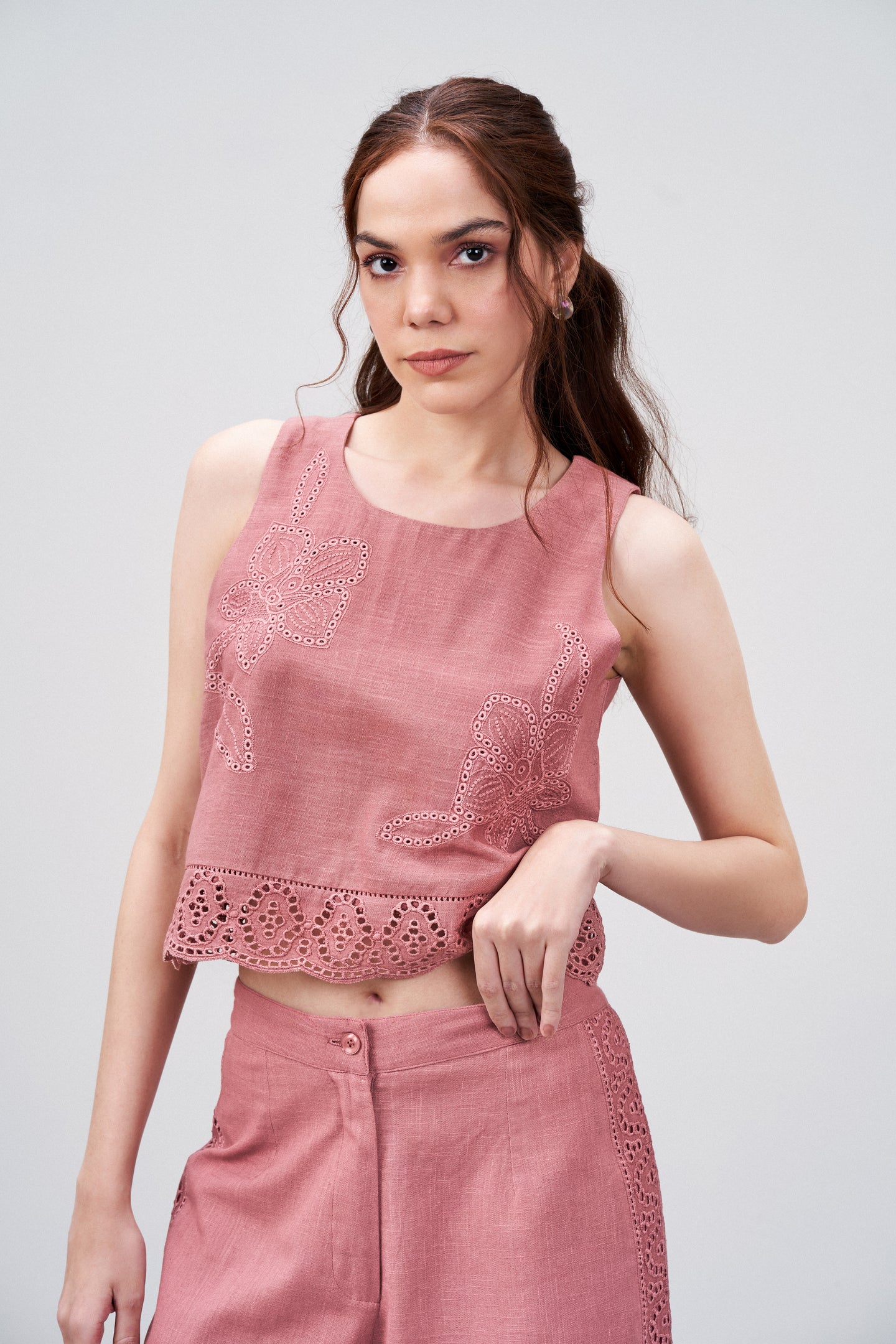 Women Crop Top 100% Cotton Dark Pink Scalloped Embroidery Lace Hem Sleeveless Top For Ladies | Tea Rose Cotton Sleeveless Crop Top With Scalloped Embroidery 
