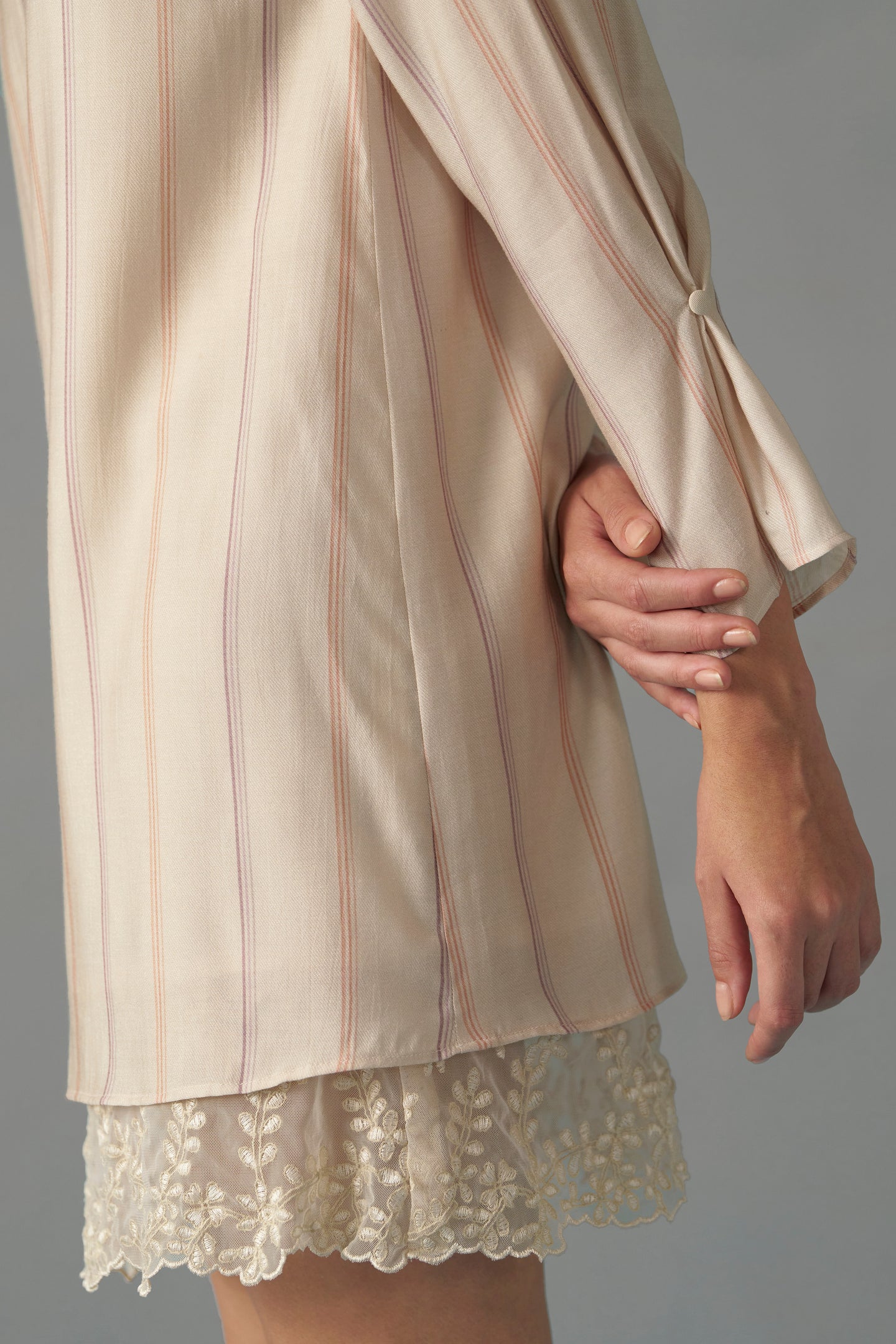 COMBINED EMBROIDERED HEM DRESS | SLEEVED IMAGE