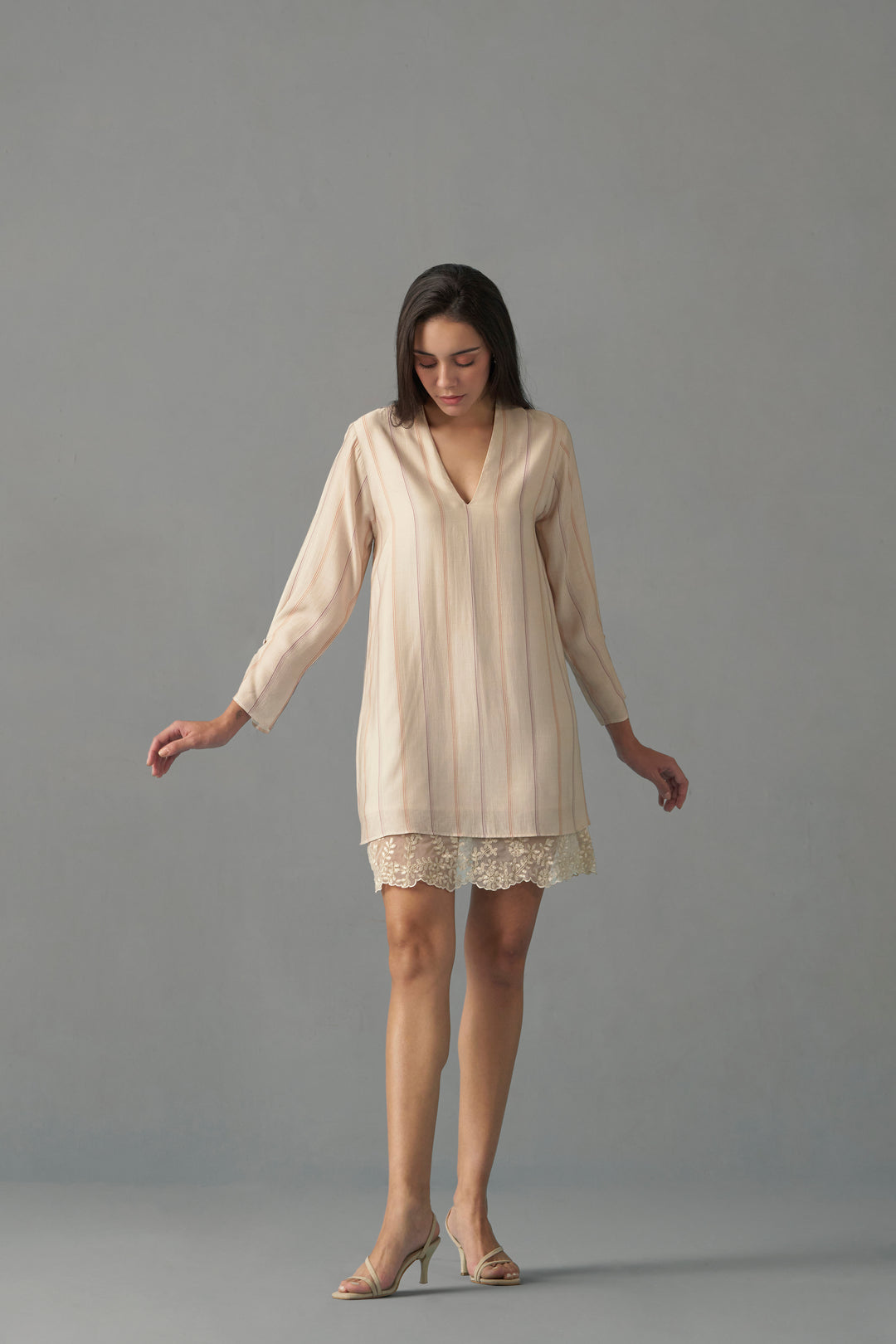 COMBINED EMBROIDERED HEM DRESS | FRONTSIDE FULL IMAGE